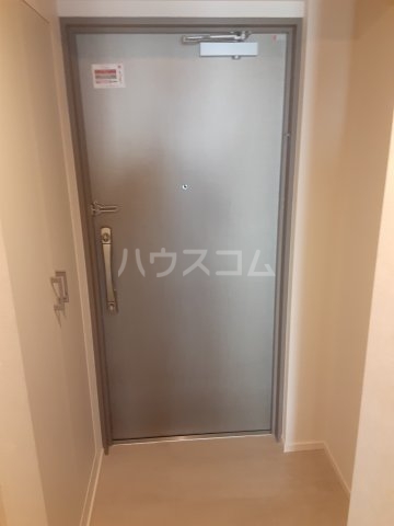 14/30 玄関