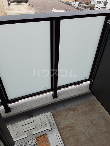 13/27 バルコニー