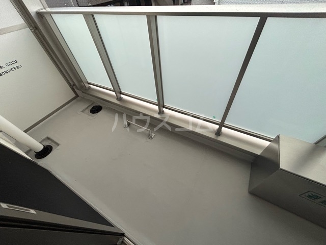 14/23 バルコニー