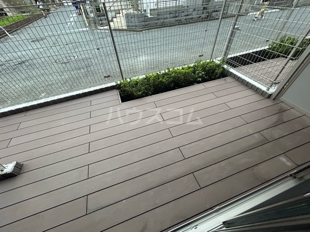 21/30 バルコニー