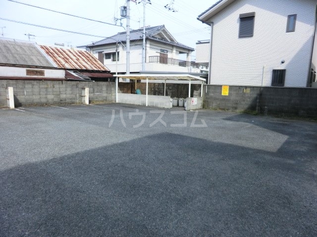16/22 駐車場