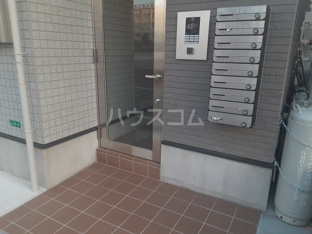 2/11 エントランス