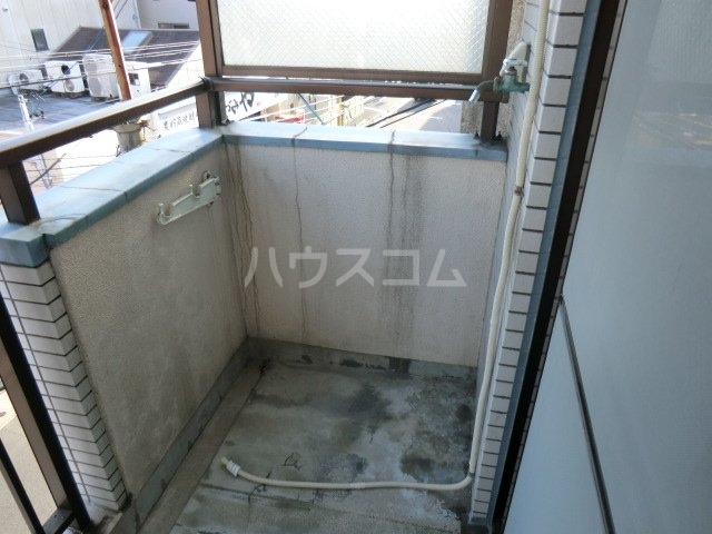 20/30 バルコニー