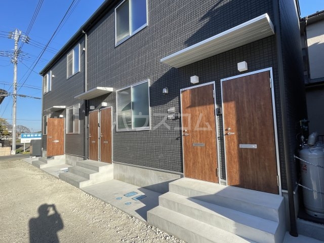 18/23 エントランス