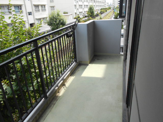 19/30 バルコニー