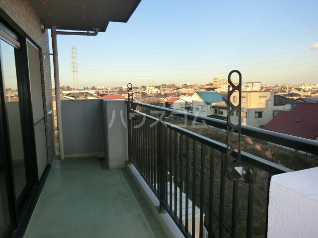 19/30 バルコニー