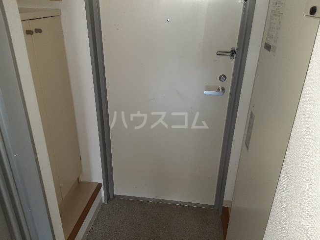 14/30 玄関