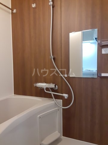 14/30 浴室