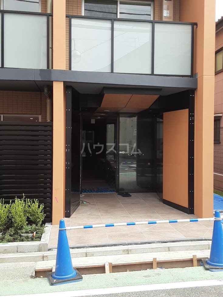 29/30 エントランス