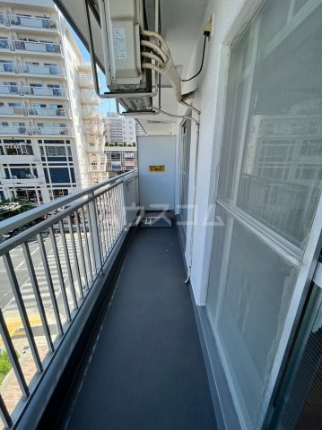 17/27 バルコニー