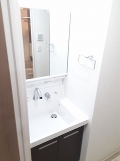 15/30 洗面
