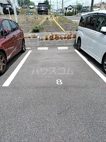 28/30 駐車場