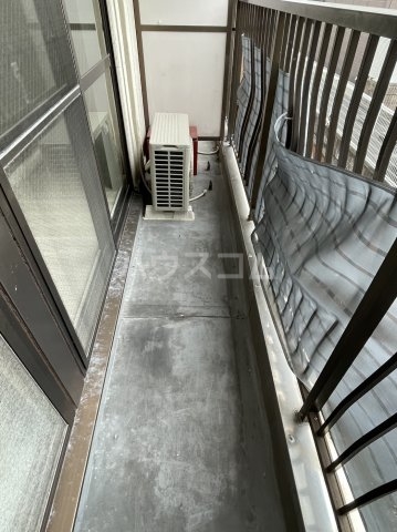 23/30 バルコニー