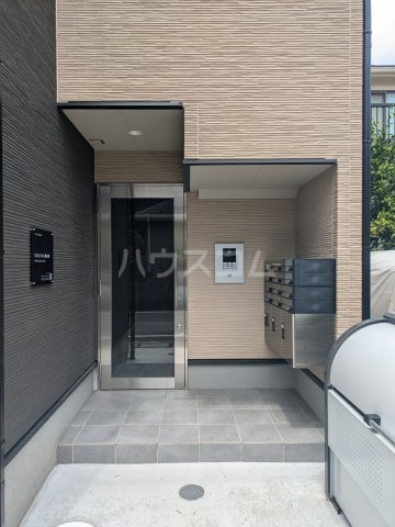 29/30 エントランス