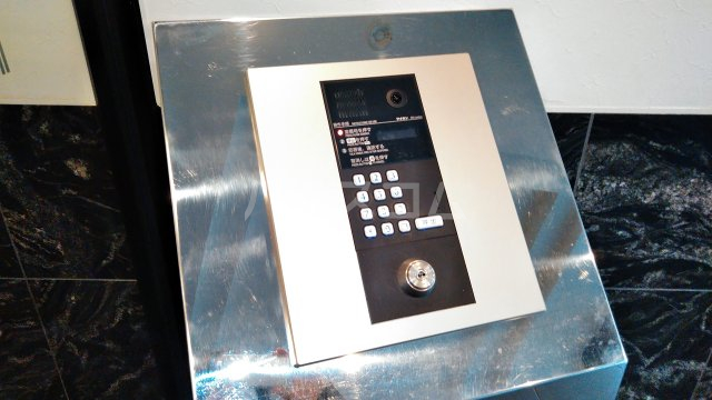 2/11 エントランス