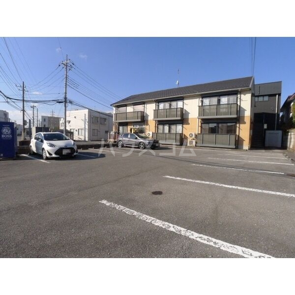 14/22 駐車場