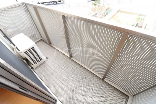 13/25 バルコニー