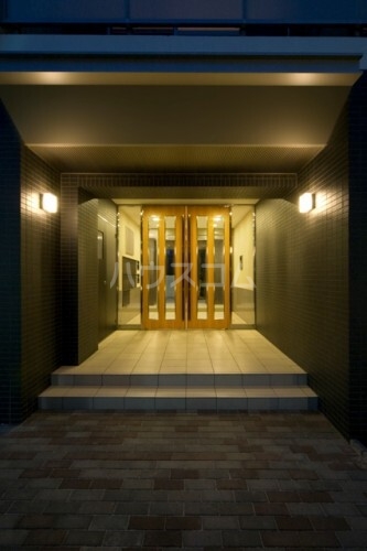 14/16 エントランス