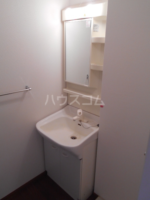 13/28 洗面