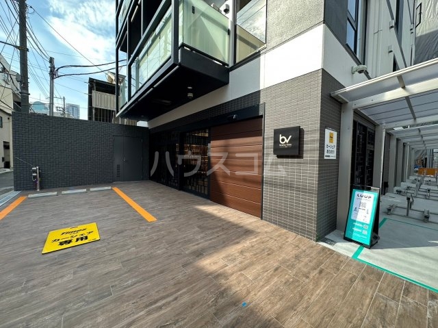 28/30 駐車場