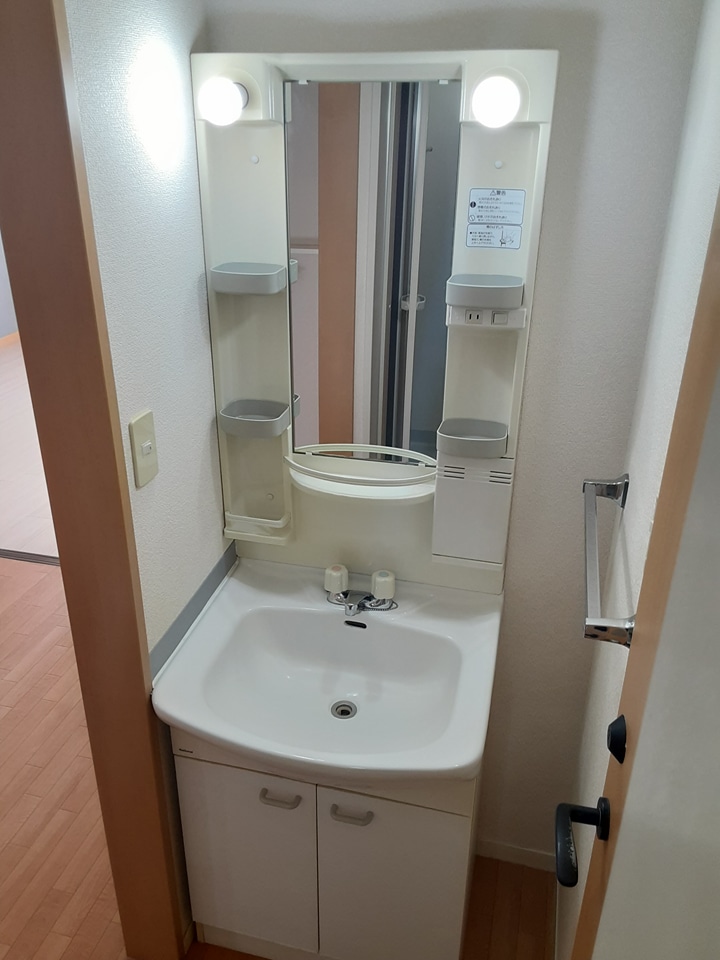 17/26 洗面