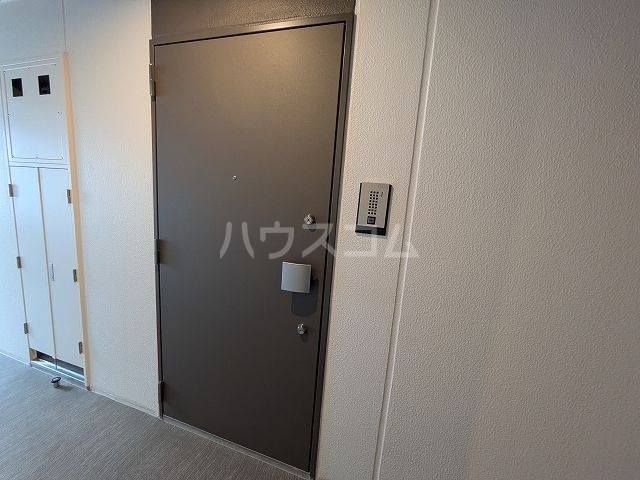 29/30 エントランス