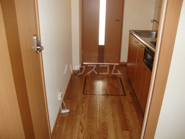 22/29 エントランス