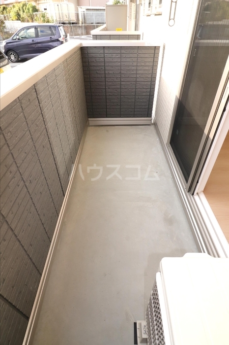 16/27 バルコニー