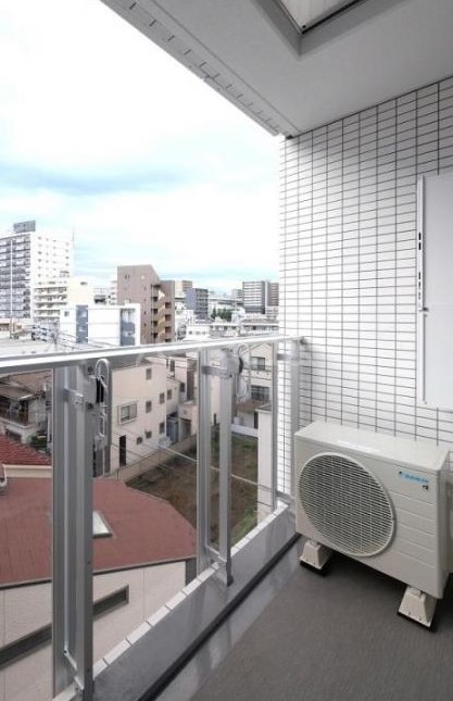 15/28 バルコニー