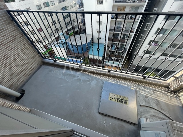 17/30 バルコニー