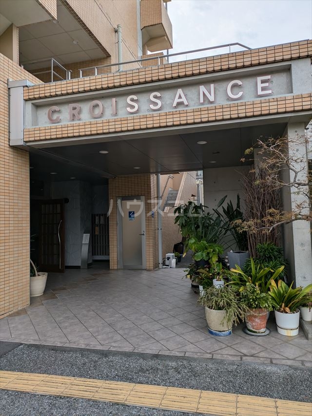 22/29 エントランス