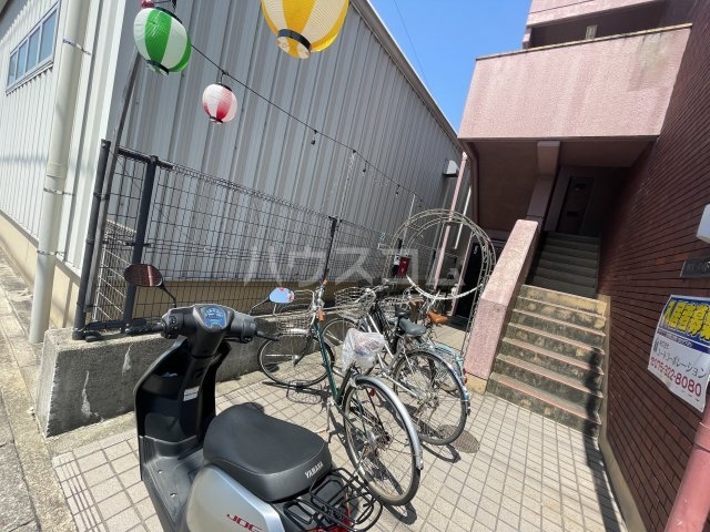 16/24 エントランス