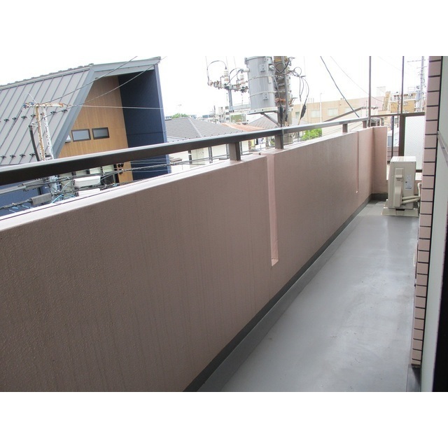 14/28 バルコニー