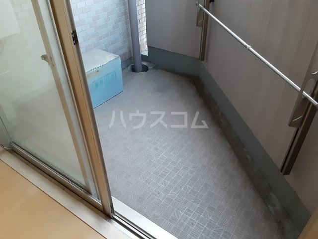 13/27 バルコニー