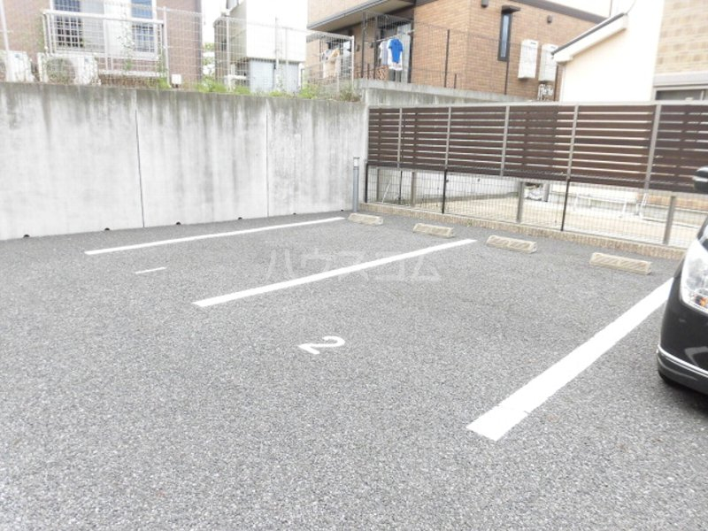 15/24 駐車場