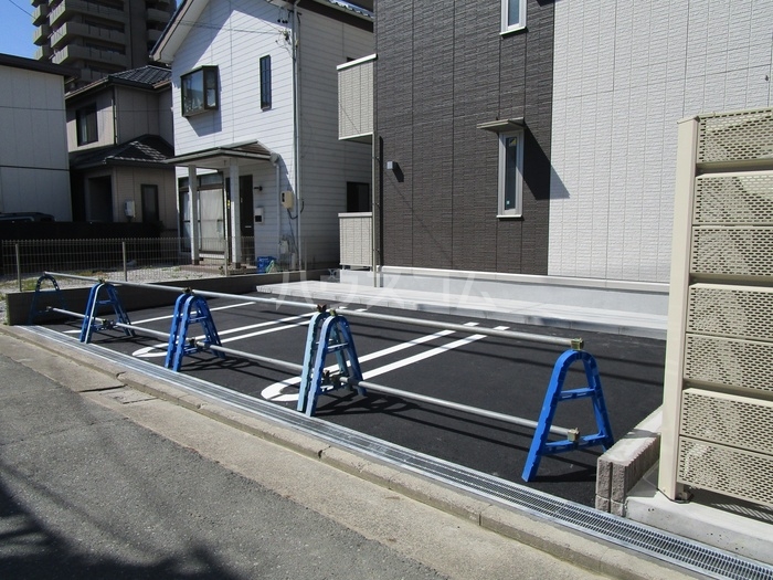 21/30 駐車場