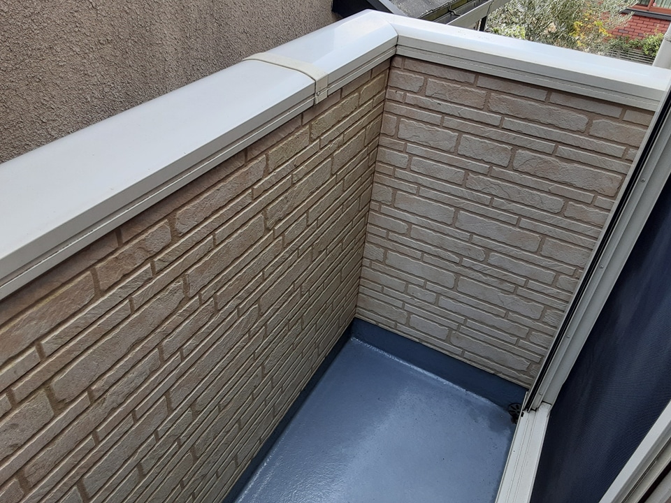 20/30 バルコニー