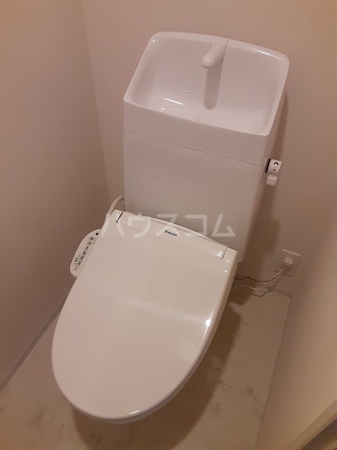 13/30 トイレ