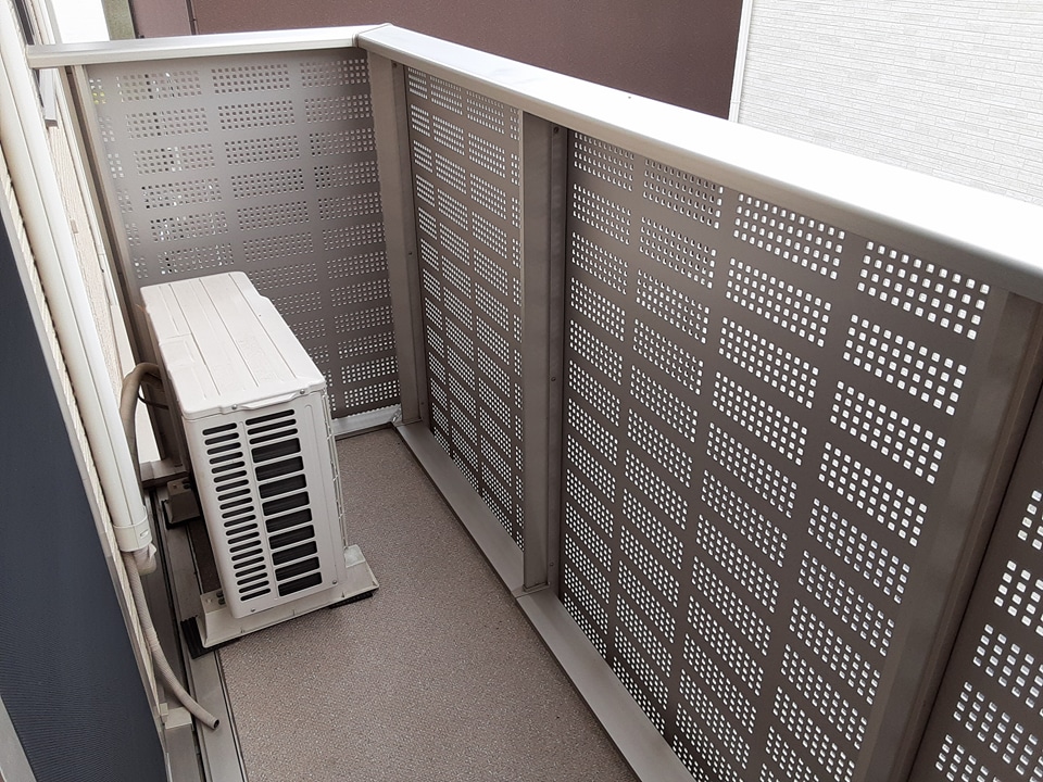 21/30 バルコニー