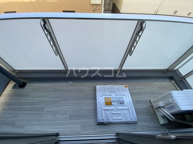 21/30 バルコニー