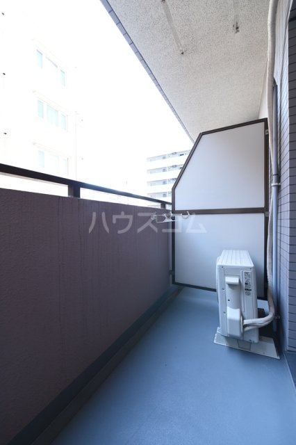 18/26 バルコニー