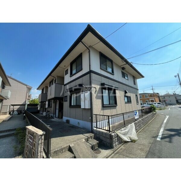 15/26 エントランス