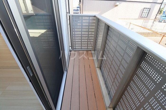 14/22 バルコニー