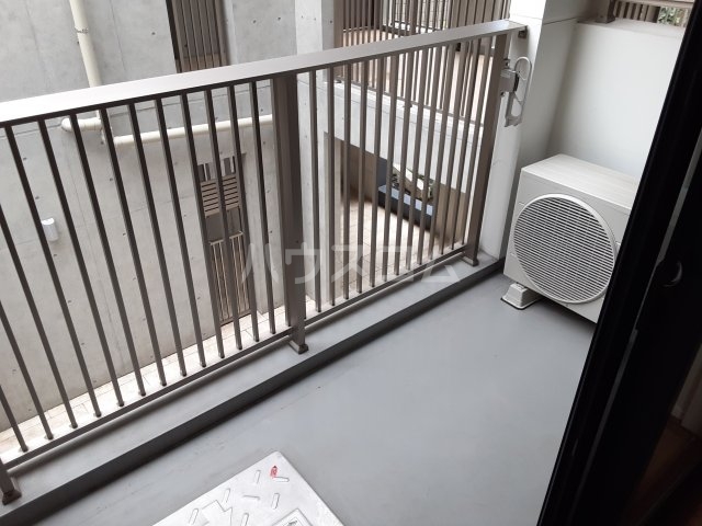 13/27 バルコニー