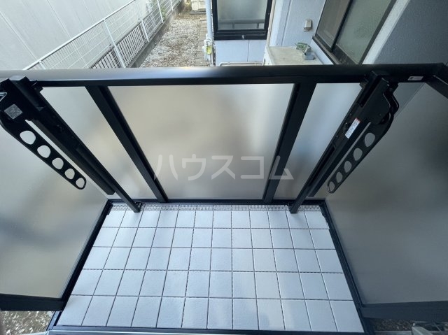 13/27 バルコニー