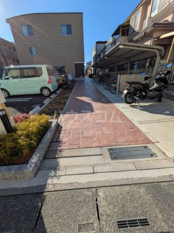 5/8 エントランス