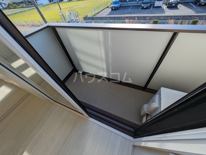 15/26 バルコニー