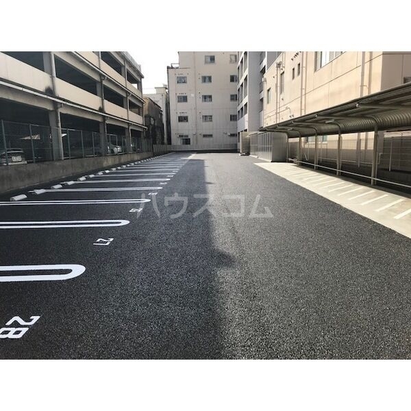 2/10 駐車場