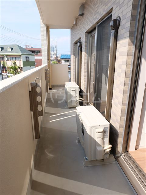 14/30 バルコニー