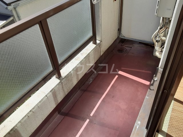 14/28 バルコニー